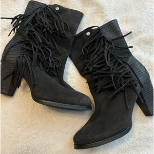 UGG Koolaburra Fringe Faded Black Suede Snake Skin Boots